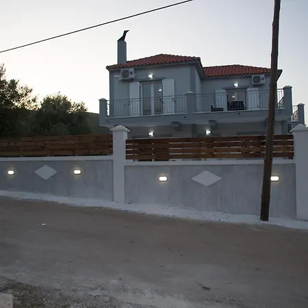 Olympia Vila *